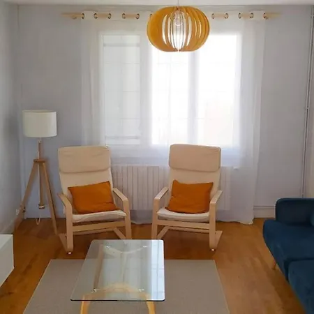 Maison 6 Avec Jardin A *